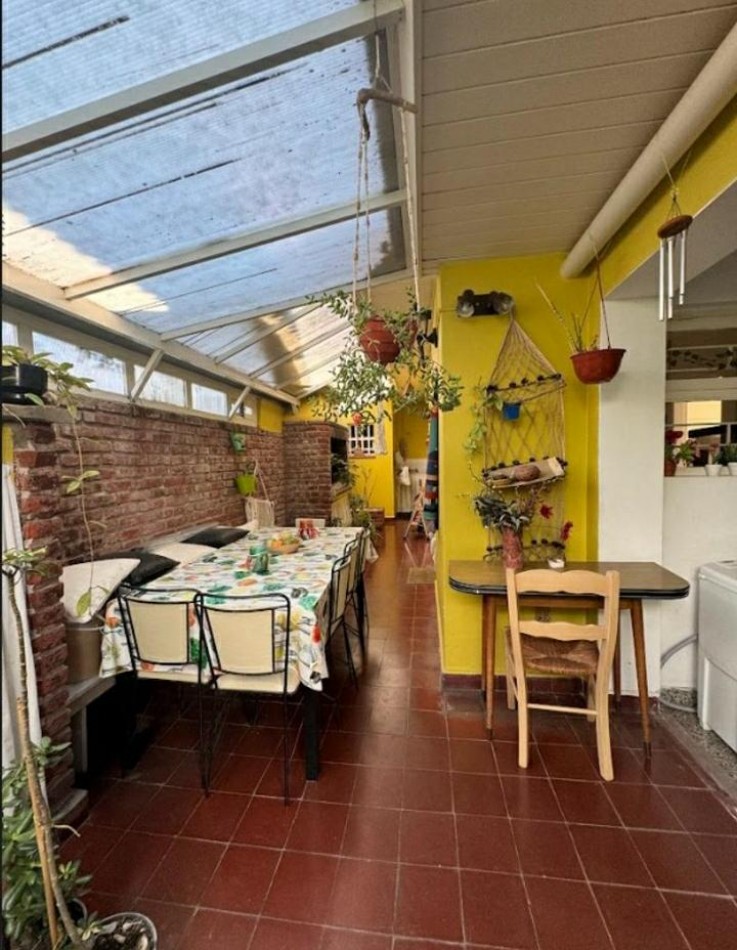 CHALET CUATRO AMBIENTES