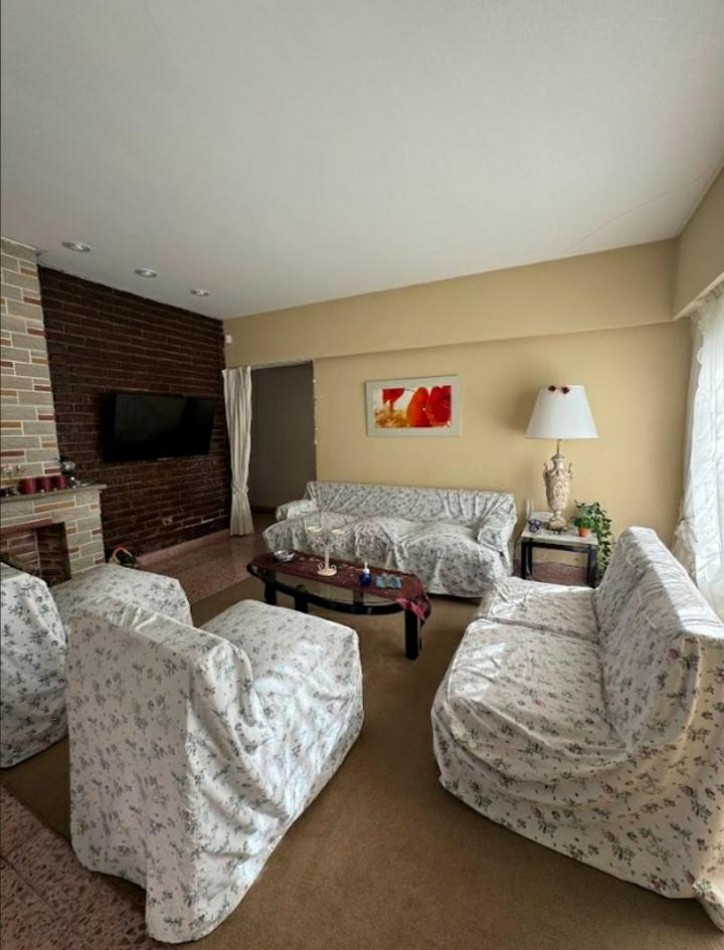 CHALET CUATRO AMBIENTES