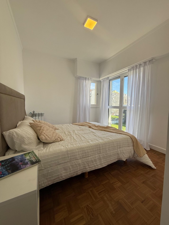 HERMOSO DEPARTAMENTO TRES AMBIENTES CON COCHERA