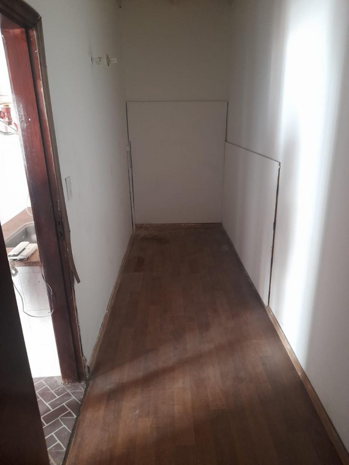 CASA A RECICLAR E1 ZONA EQUIPAMIENTO 