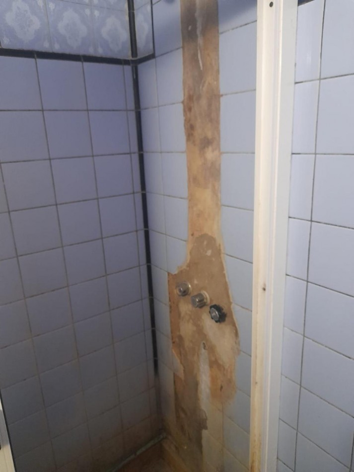 CASA A RECICLAR E1 ZONA EQUIPAMIENTO 