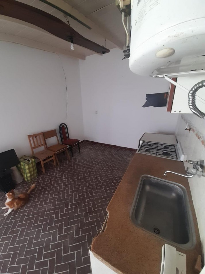 CASA A RECICLAR E1 ZONA EQUIPAMIENTO 