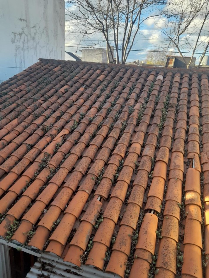 CASA A RECICLAR E1 ZONA EQUIPAMIENTO 