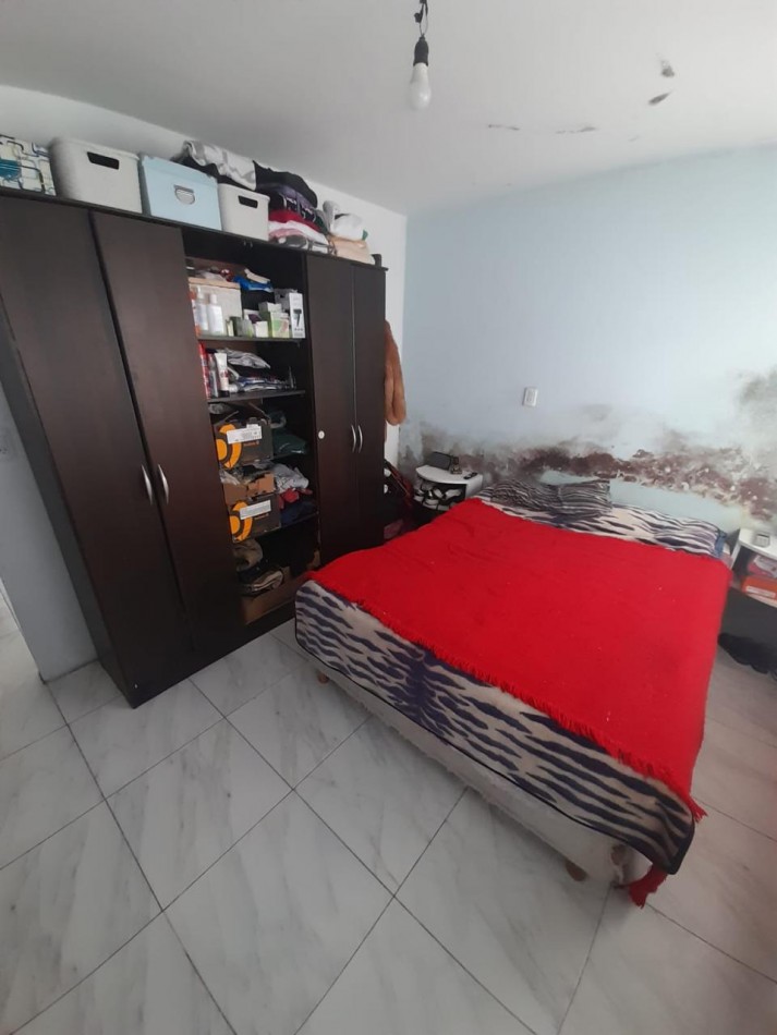 CASA A RECICLAR E1 ZONA EQUIPAMIENTO 