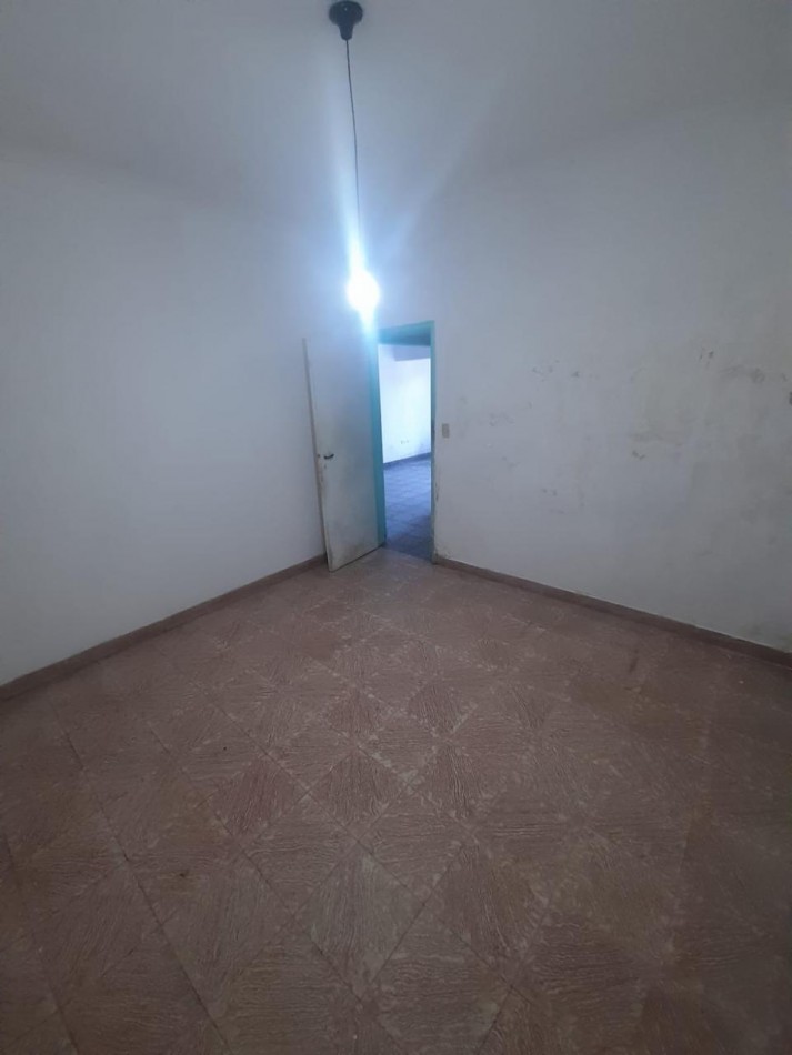 CASA A RECICLAR E1 ZONA EQUIPAMIENTO 