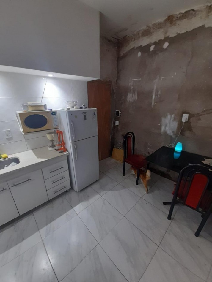 CASA A RECICLAR E1 ZONA EQUIPAMIENTO 