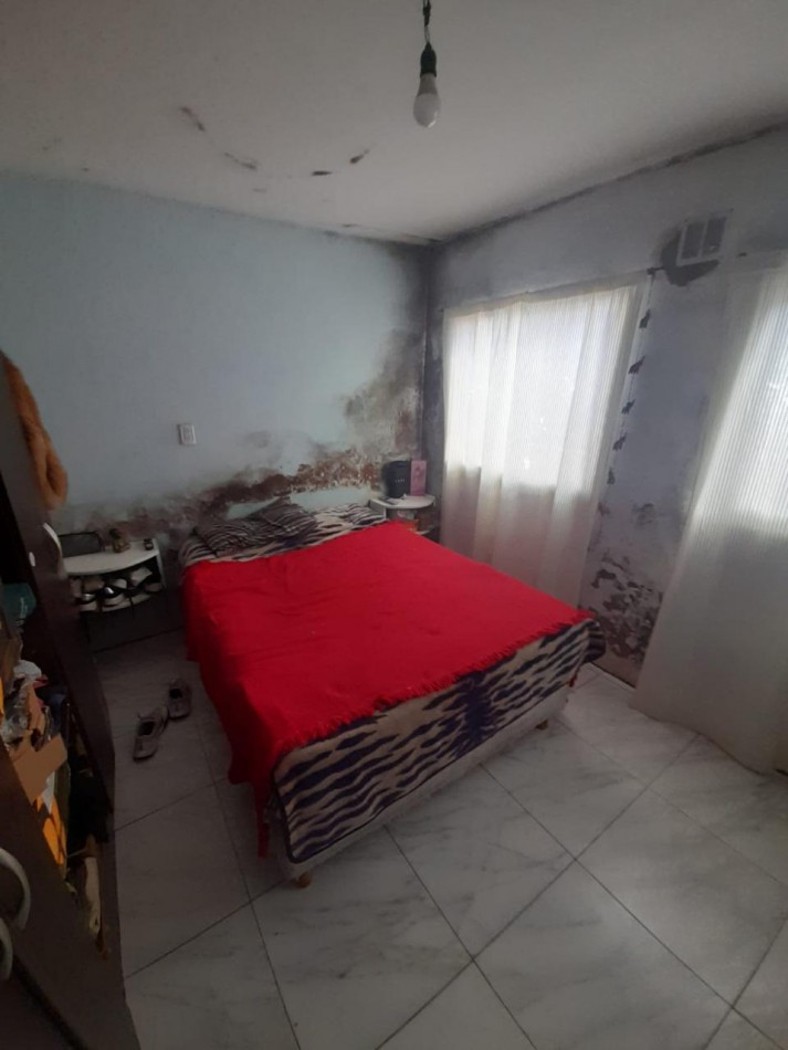 CASA A RECICLAR E1 ZONA EQUIPAMIENTO 