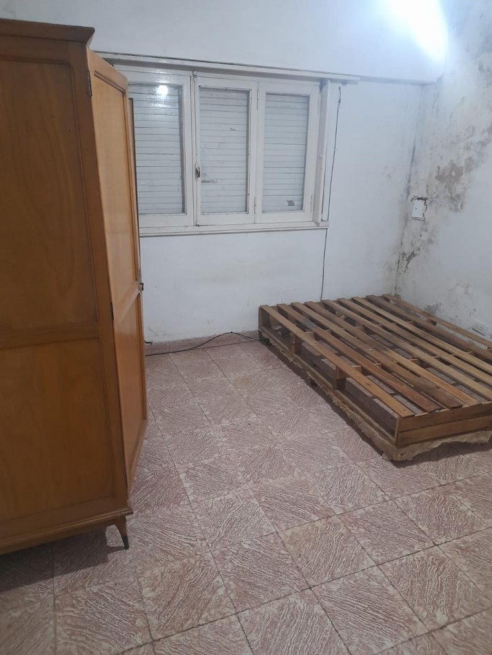 CASA A RECICLAR E1 ZONA EQUIPAMIENTO 