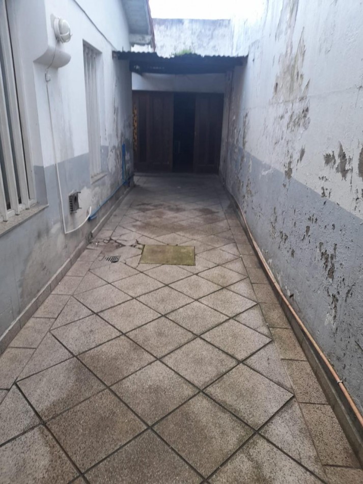 CASA A RECICLAR E1 ZONA EQUIPAMIENTO 