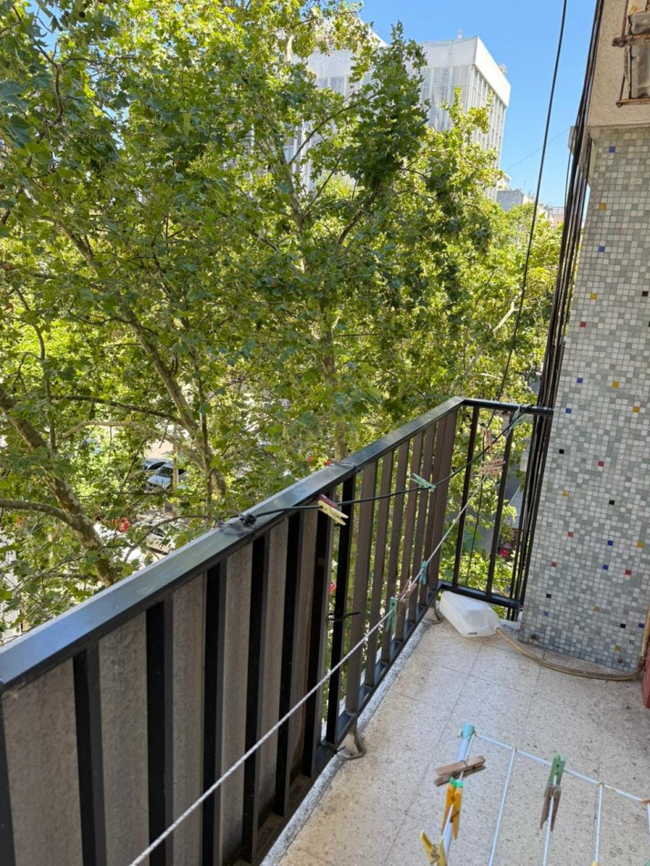 Departamento dos ambientes a la calle