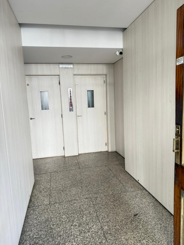 Departamento dos ambientes a la calle