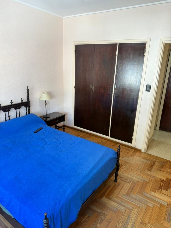 Departamento dos ambientes a la calle