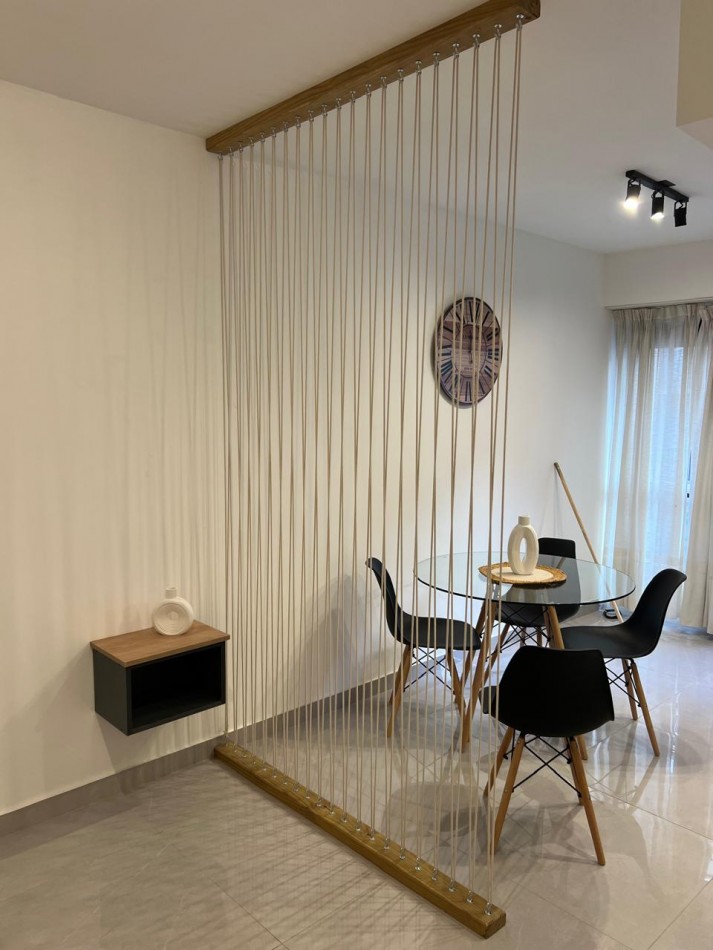 Monoambiente reciclado con minimalista