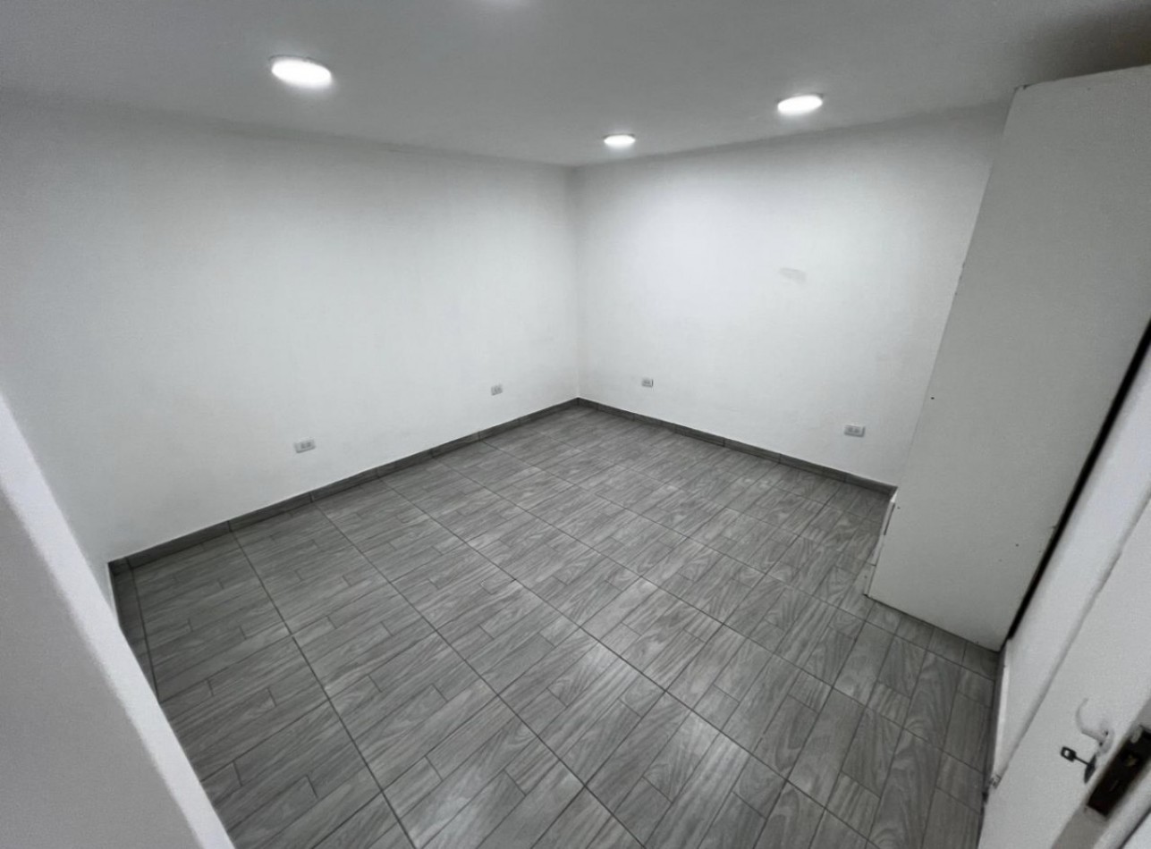 PH dos ambientes con patio, totalmente reciclado