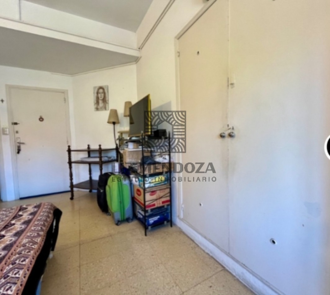 EN VENTA DEPARTAMENTO DE UN AMBIENTE A LA CALLE CON VISTA PARCIAL AL MAR