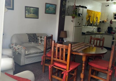 VENTA DE CASA 3 AMBIENTE CON DEPARTAMENTOS