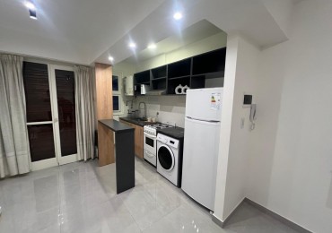 Monoambiente reciclado con minimalista