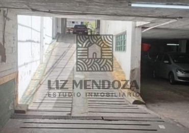 Cochera fija a la venta